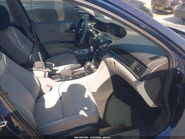 Auction sale of the 2016 Honda Accord Lx, vin: 1HGCR2F31GA015967, lot number: 44931925