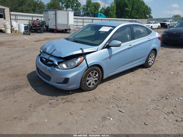 44931929 :رقم المزاد ، KMHCT4AE4DU526311 vin ، 2013 Hyundai Accent Gls مزاد بيع
