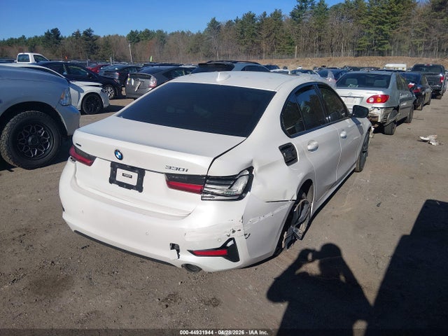 3MW5R7J01N8C28313 BMW 330i Xdrive