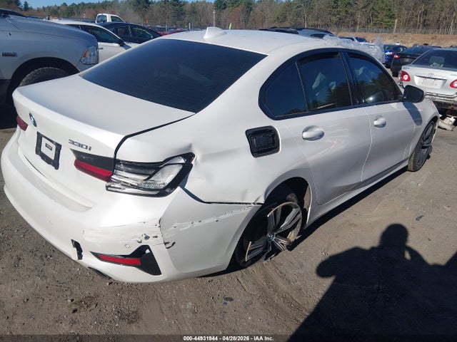 3MW5R7J01N8C28313 BMW 330i Xdrive