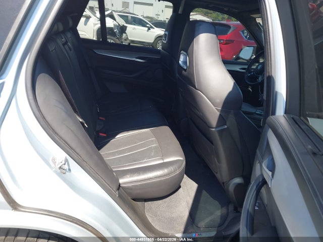 44931955 :رقم المزاد ، 5YMKT6C55F0C89020 vin ، 2015 Bmw X5 M مزاد بيع