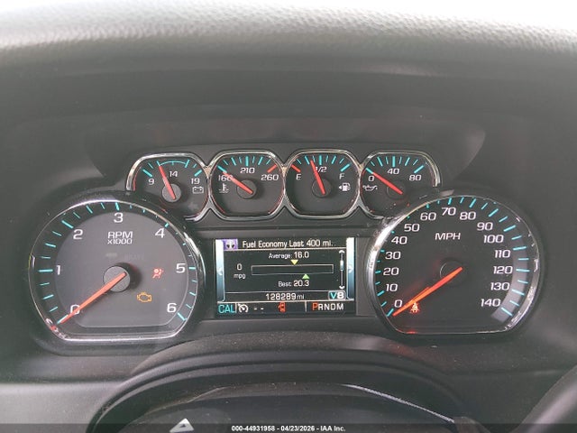 2015 Chevrolet Suburban 1500 Lt მანქანა იყიდება აუქციონზე, vin: 1GNSKJKC8FR684291, აუქციონის ნომერი: 44931958