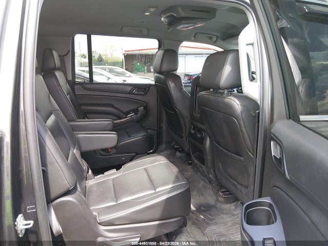 2015 Chevrolet Suburban 1500 Lt მანქანა იყიდება აუქციონზე, vin: 1GNSKJKC8FR684291, აუქციონის ნომერი: 44931958