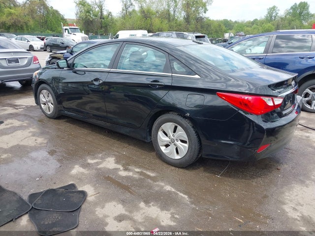 Продаж на аукціоні авто 2014 Hyundai Sonata Gls, vin: 5NPEB4AC5EH815689, номер лоту: 44931965