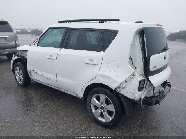 44931978 :رقم المزاد ، KNDJN2A21H7470090 vin ، 2017 Kia Soul مزاد بيع