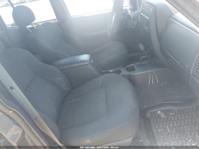 Aukcja sprzedaży 2001 Jeep Cherokee Limited/sport, vin: 1J4FF58SX1L555009, numer aukcji: 44931998