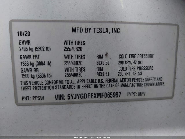 2021 Tesla Model Y Long Range Dual Motor All-wheel Drive მანქანა იყიდება აუქციონზე, vin: 5YJYGDEEXMF065987, აუქციონის ნომერი: 44932002