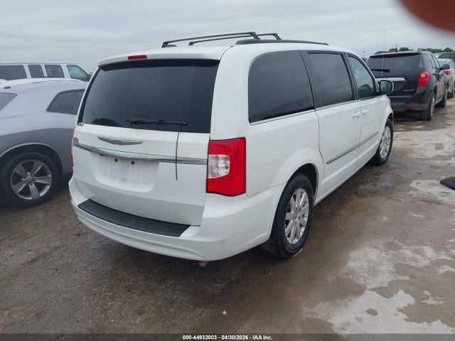 44932003 :رقم المزاد ، 2C4RC1BG2FR538230 vin ، 2015 Chrysler Town & Country Touring مزاد بيع