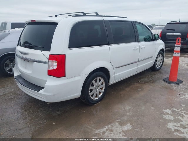 44932003 :رقم المزاد ، 2C4RC1BG2FR538230 vin ، 2015 Chrysler Town & Country Touring مزاد بيع