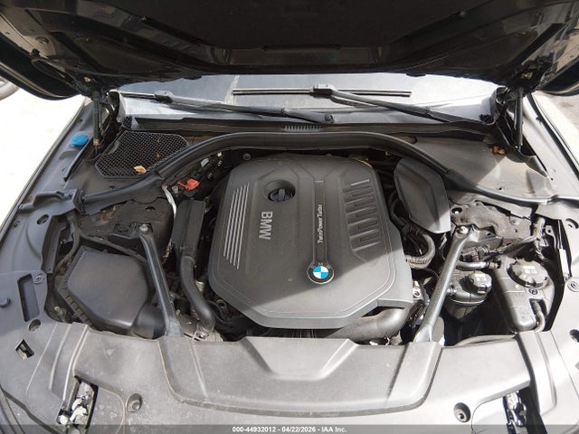 44932012 :رقم المزاد ، WBA7E4C56KGV70557 vin ، 2019 Bmw 740i Xdrive مزاد بيع