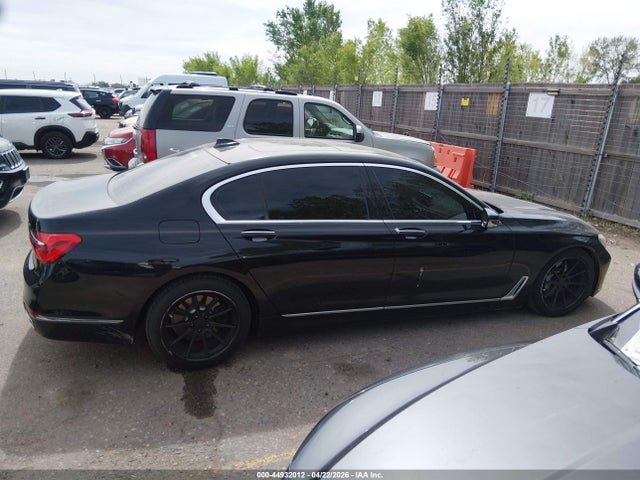 44932012 :رقم المزاد ، WBA7E4C56KGV70557 vin ، 2019 Bmw 740i Xdrive مزاد بيع