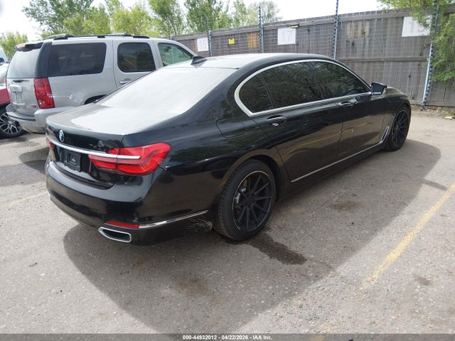 44932012 :رقم المزاد ، WBA7E4C56KGV70557 vin ، 2019 Bmw 740i Xdrive مزاد بيع