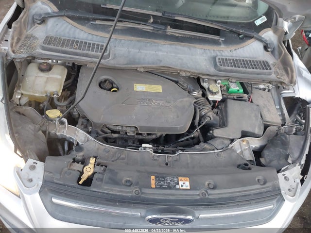 Продажа на аукционе авто 2014 Ford Escape Se, vin: 1FMCU0GX7EUD17743, номер лота: 44932036