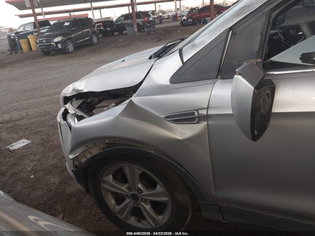 Продажа на аукционе авто 2014 Ford Escape Se, vin: 1FMCU0GX7EUD17743, номер лота: 44932036