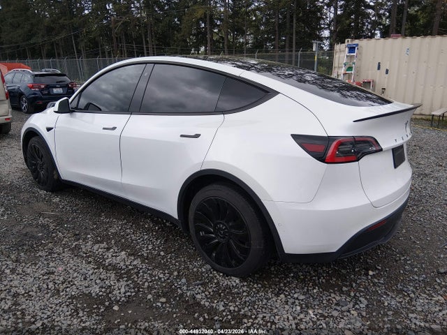 Продажа на аукционе авто 2020 Tesla Model Y Long Range Dual Motor All-wheel Drive, vin: 5YJYGDEEXLF039632, номер лота: 44932040