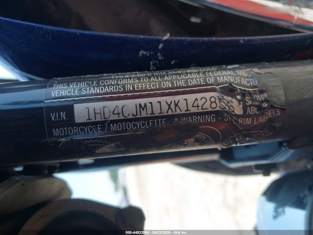 Продажа на аукционе авто 1999 Harley-davidson Xl883 C, vin: 1HD4CJM11XK142856, номер лота: 44932058