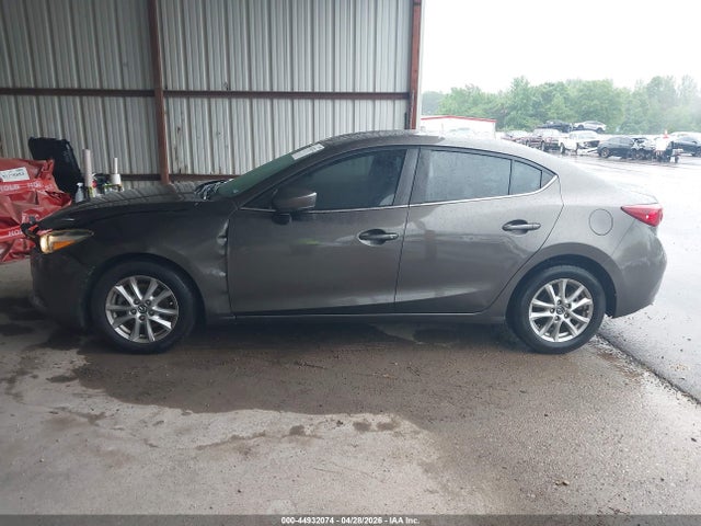 Продажа на аукционе авто 2017 Mazda Mazda3 Sport, vin: 3MZBN1U78HM155506, номер лота: 44932074