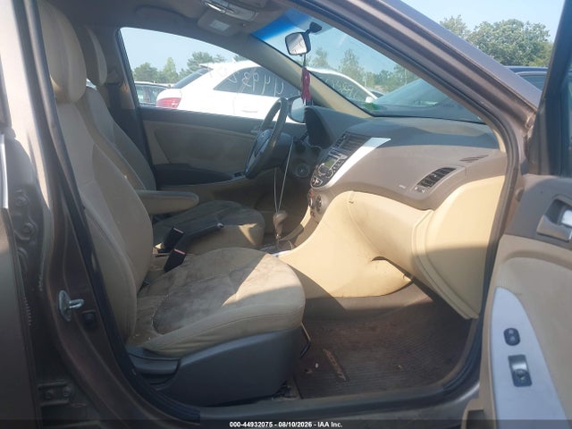 Продаж на аукціоні авто 2013 Hyundai Accent Gls, vin: KMHCT4AE0DU406800, номер лоту: 44932075