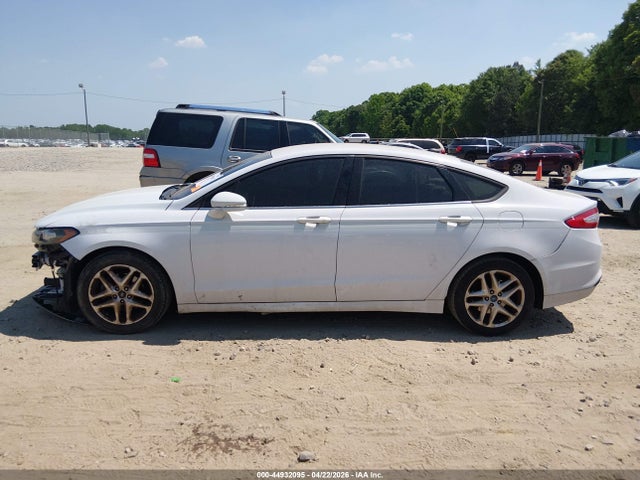 44932095 :رقم المزاد ، 3FA6P0H75DR111064 vin ، 2013 Ford Fusion Se مزاد بيع