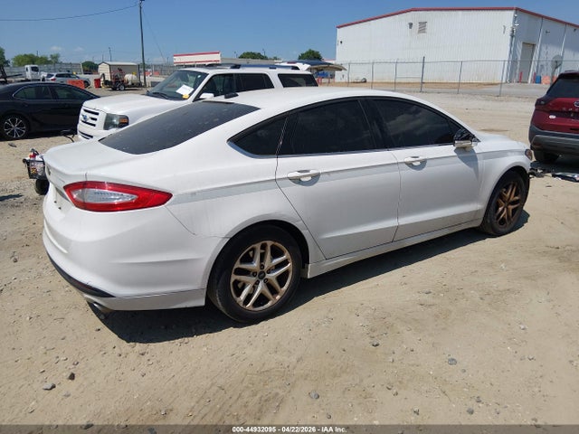 44932095 :رقم المزاد ، 3FA6P0H75DR111064 vin ، 2013 Ford Fusion Se مزاد بيع