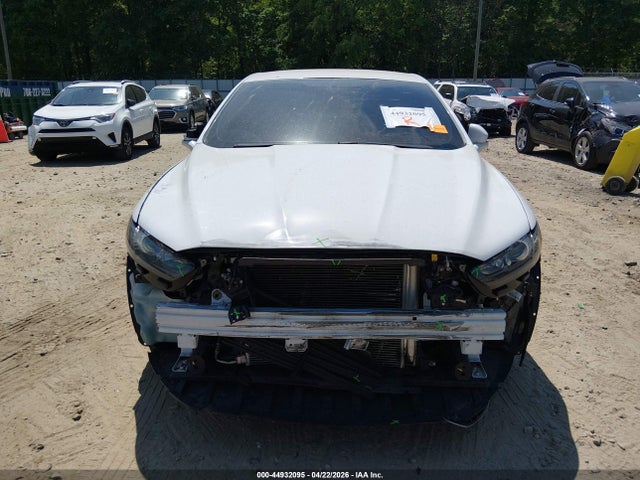 44932095 :رقم المزاد ، 3FA6P0H75DR111064 vin ، 2013 Ford Fusion Se مزاد بيع