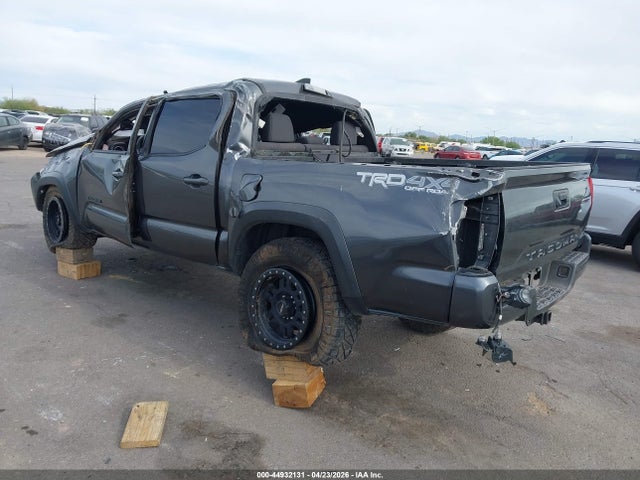 3TMCZ5AN6HM098213 Toyota Tacoma Trd Off Road