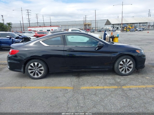 Продажа на аукционе авто 2013 Honda Accord Ex, vin: 1HGCT1B75DA003014, номер лота: 44932139