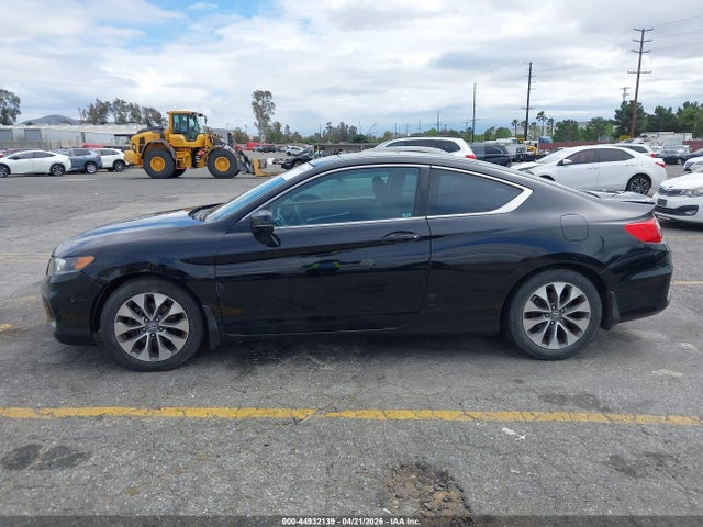 Продажа на аукционе авто 2013 Honda Accord Ex, vin: 1HGCT1B75DA003014, номер лота: 44932139