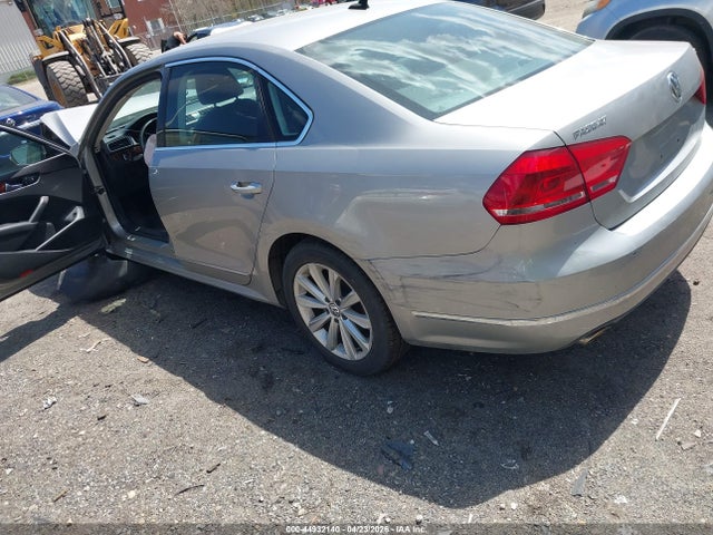 Продаж на аукціоні авто 2012 Volkswagen Passat 2.5l Sel, vin: 1VWCP7A31CC106161, номер лоту: 44932140