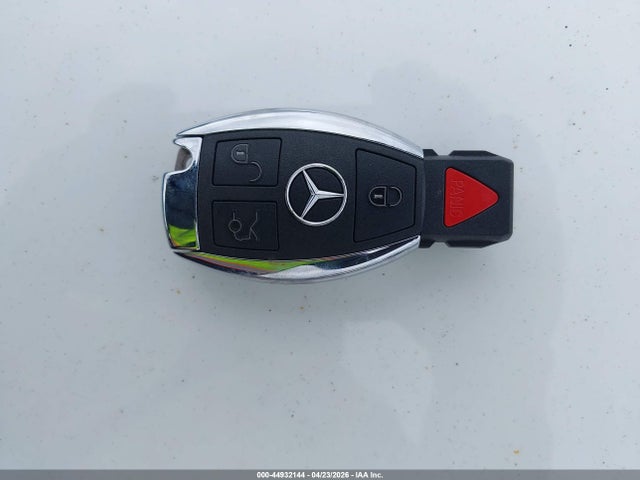 44932144 :رقم المزاد ، WDDUG8CB8FA111008 vin ، 2015 Mercedes-benz S 550 مزاد بيع