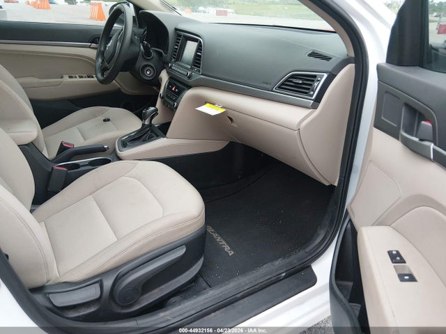 44932156 :رقم المزاد ، 5NPD84LFXJH311263 vin ، 2018 Hyundai Elantra Limited/sel/value Edition مزاد بيع