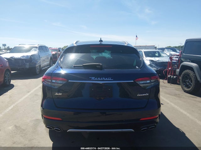 Aukcja sprzedaży 2021 Maserati Levante S Granlusso, vin: ZN661YUL0MX377532, numer aukcji: 44932174