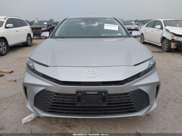 Продажа на аукционе авто 2025 Toyota Camry Le, vin: 4T1DAACK9SU181026, номер лота: 44932175
