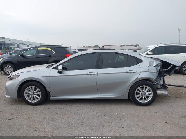 Продажа на аукционе авто 2025 Toyota Camry Le, vin: 4T1DAACK9SU181026, номер лота: 44932175