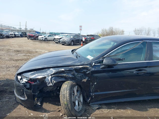 Auction sale of the 2022 Hyundai Sonata Se, vin: 5NPEG4JA1NH143758, lot number: 44932206