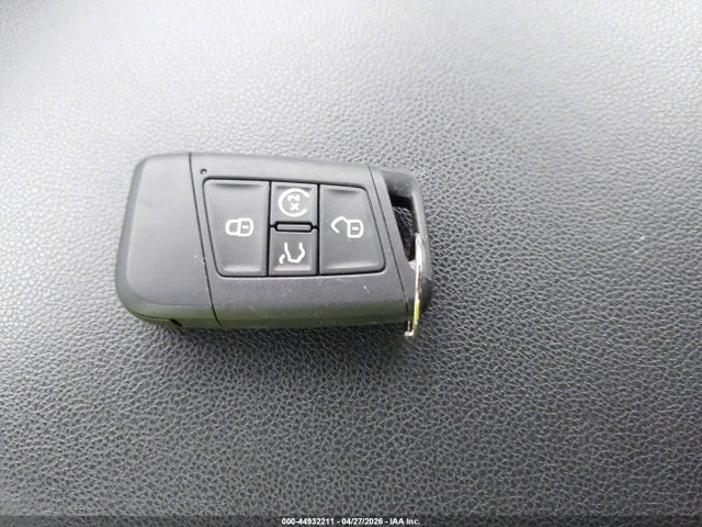 44932211 :رقم المزاد ، 1V2WR2CA2MC591385 vin ، 2021 Volkswagen Atlas 3.6l V6 Se W/technology مزاد بيع