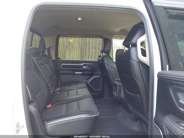 44932221 :رقم المزاد ، 1C6SRFJT9KN779423 vin ، 2019 Ram 1500 Laramie  4x4 5'7 Box مزاد بيع