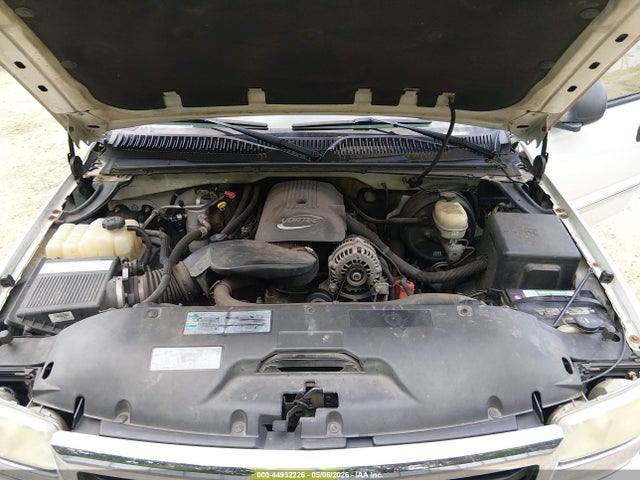 44932226 :رقم المزاد ، 2GTEC13T751124528 vin ، 2005 Gmc Sierra 1500 Sle مزاد بيع