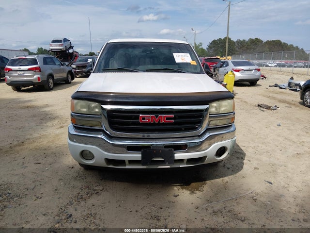 44932226 :رقم المزاد ، 2GTEC13T751124528 vin ، 2005 Gmc Sierra 1500 Sle مزاد بيع