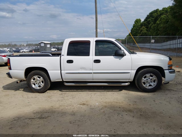 44932226 :رقم المزاد ، 2GTEC13T751124528 vin ، 2005 Gmc Sierra 1500 Sle مزاد بيع