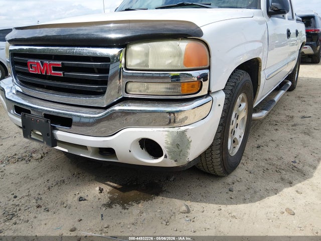 44932226 :رقم المزاد ، 2GTEC13T751124528 vin ، 2005 Gmc Sierra 1500 Sle مزاد بيع