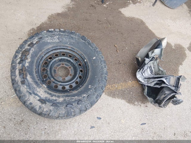 2003 Toyota Tundra Sr5 მანქანა იყიდება აუქციონზე, vin: 5TBBN44153S387790, აუქციონის ნომერი: 44932234