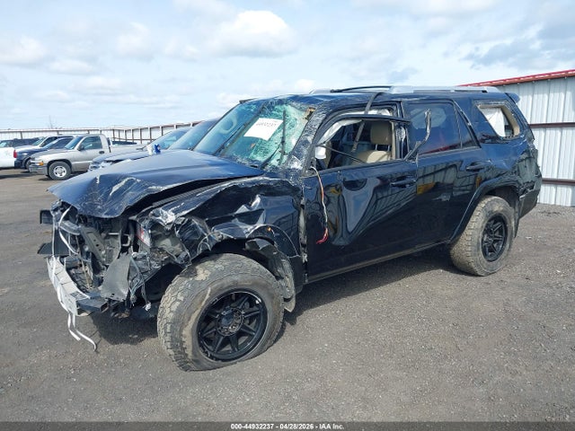 Продаж на аукціоні авто 2017 Toyota 4runner Sr5 Premium, vin: JTEBU5JR3H5420109, номер лоту: 44932237