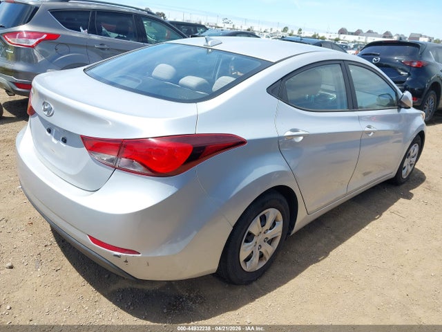 5NPDH4AE6GH782099 Hyundai ELANTRA SE