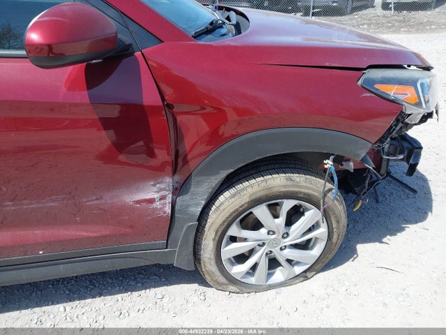 Продажа на аукционе авто 2020 Hyundai Tucson Se, vin: KM8J2CA42LU227765, номер лота: 44932239