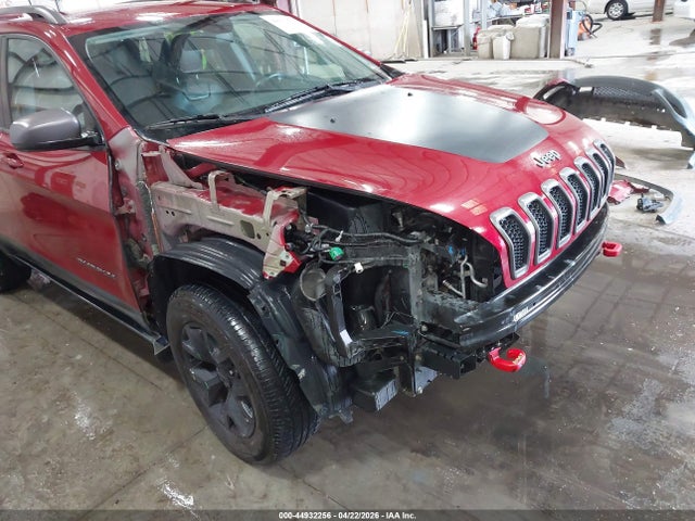 2017 Jeep Cherokee Trailhawk მანქანა იყიდება აუქციონზე, vin: 1C4PJMBS0HW517485, აუქციონის ნომერი: 44932256