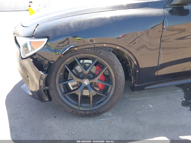 2020 Alfa Romeo Stelvio Ti Sport Awd მანქანა იყიდება აუქციონზე, vin: ZASPAKBN9L7C76261, აუქციონის ნომერი: 44932265