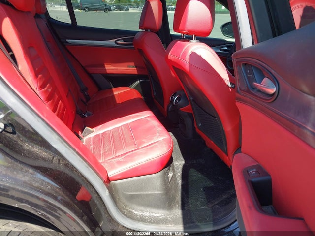 2020 Alfa Romeo Stelvio Ti Sport Awd მანქანა იყიდება აუქციონზე, vin: ZASPAKBN9L7C76261, აუქციონის ნომერი: 44932265