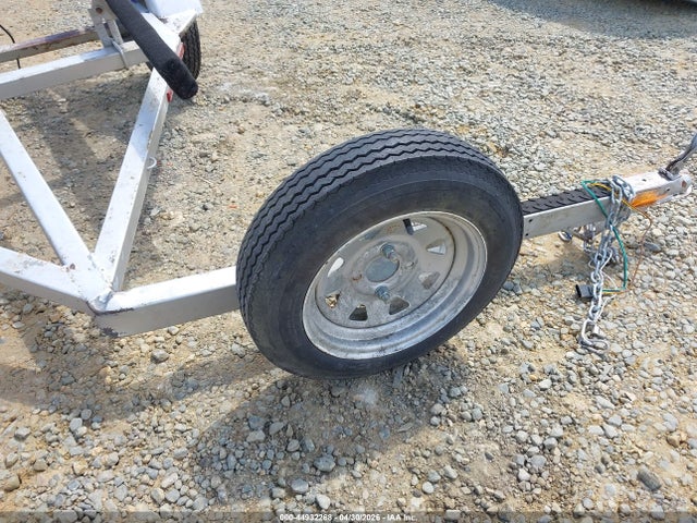 Продажа на аукционе авто 1994 Tesco Trailer, vin: 4TVFS1118RT000559, номер лота: 44932268