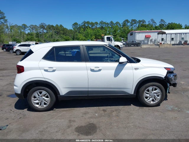 Продаж на аукціоні авто 2024 Hyundai Venue Se, vin: KMHRB8A3XRU282450, номер лоту: 44932270